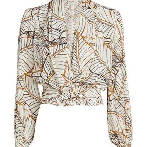Nicholas Shaila top